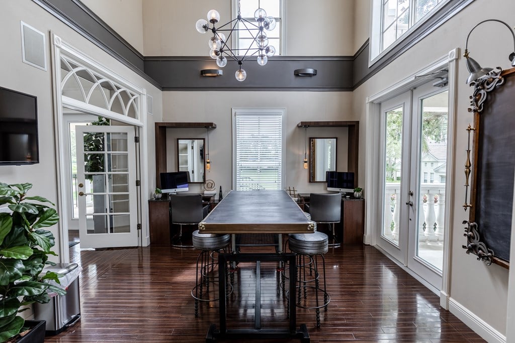 The Charleston Apartment Boca Raton